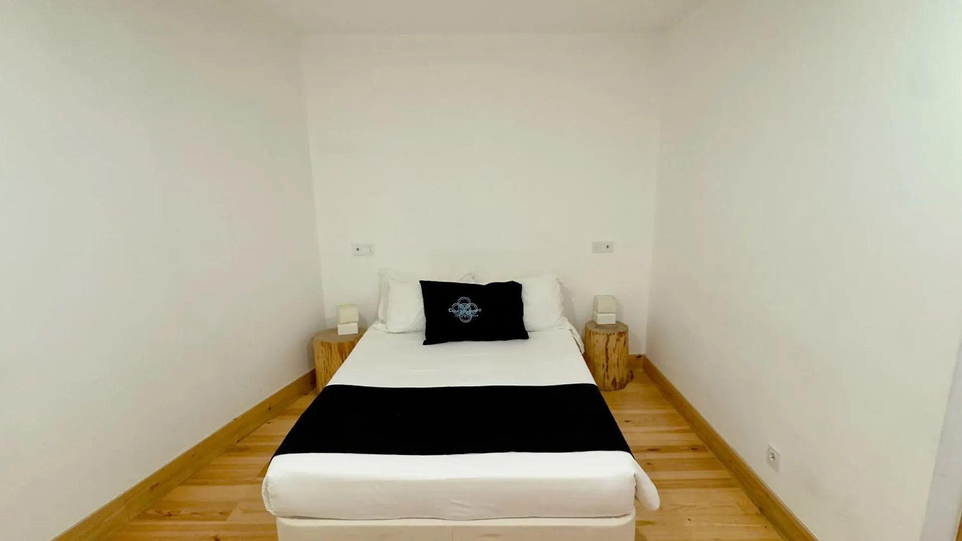 Bed and Breakfast Casa Dos Monges By Purus Coímbra